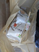 某コンビニのおにぎりと麺類
